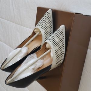 Audrey Brooke Blk&Wht Sloane D'Orsay Pumps